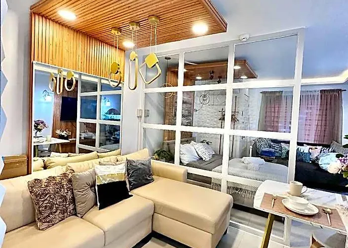 Dominique's Crib @ Mandaue 호텔 3*